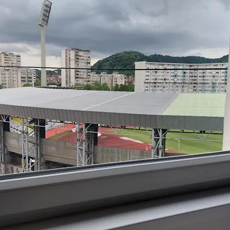 Apartment Nov Stan Stadion Tusanj